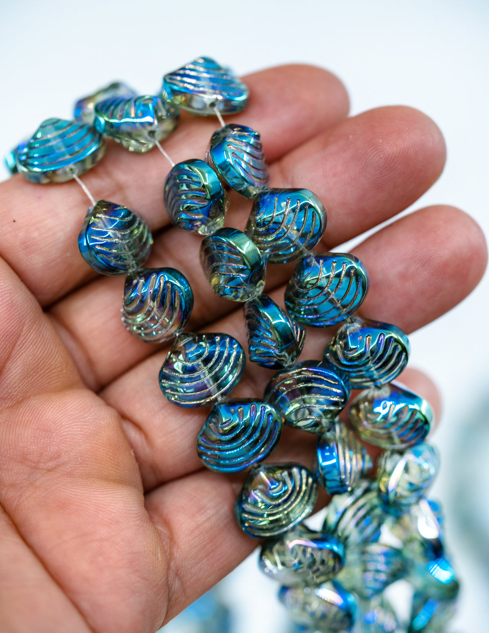 Aurora Borealis Blue and Purple, Electroplated Glass Clam Shell Beads, strand of 50 beads