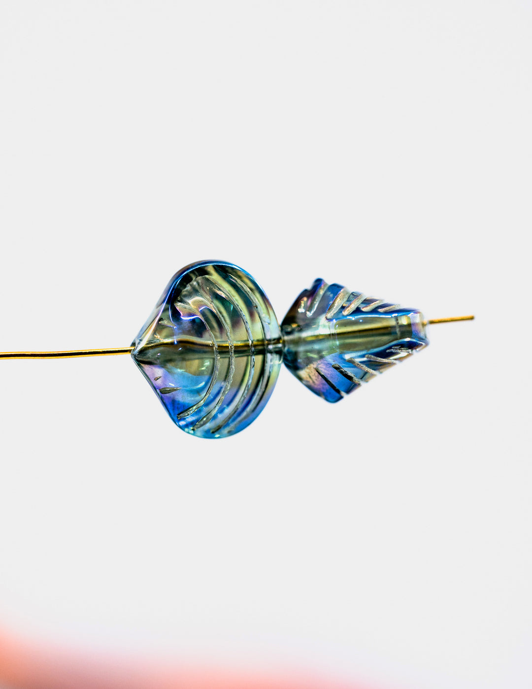 Aurora Borealis Blue and Purple, Electroplated Glass Clam Shell Beads, pack of 10 beads, Electroplated Seashell Beads for Jewelry Making, Sea Shell Charms, Shell Beads