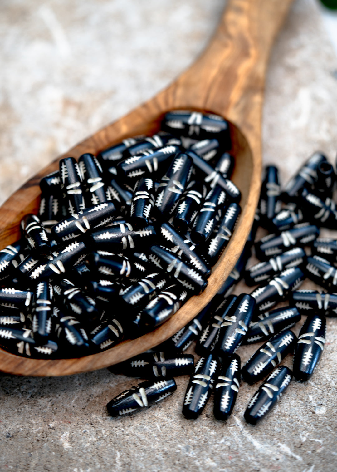 Black Carvings: Barrel Tube Bone Beads, 10x24mm, 10 Large Hole Bone Tubes / Beads for Malas, Beads for Macrame, Hairpipe Beads, DIY Jewelry