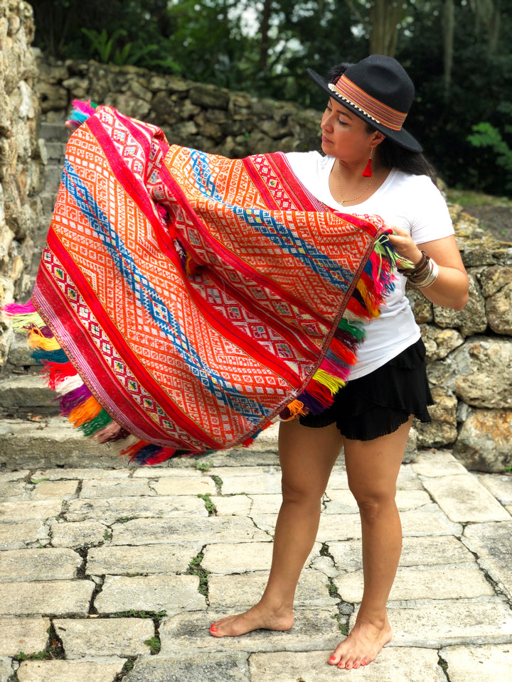 Fiesta: Authentic Vintage Peruvian Ceremonial Poncho – Handwoven Shaman Textile from Andes 