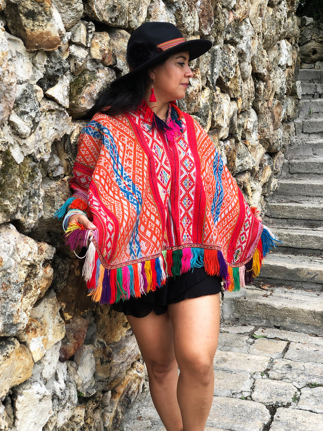 Fiesta: Authentic Vintage Peruvian Ceremonial Poncho – Handwoven Shaman Textile from Andes 