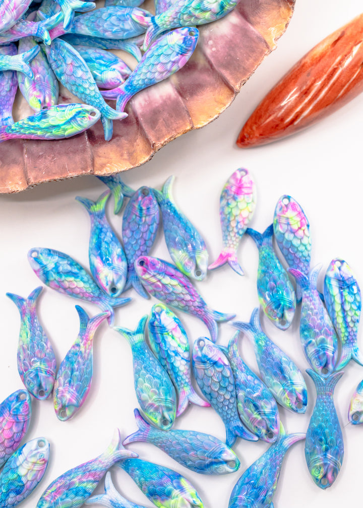 Pastel Marble Blue and Pink Fish Charm, 27mm German Resin Pendant, 1 Piece