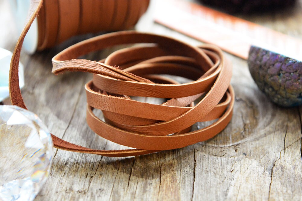 Saddle Brown: 5mm Deer Suede Lace, Leather Strap for Jewelry and Crafts, 5 Feet or Full Spool