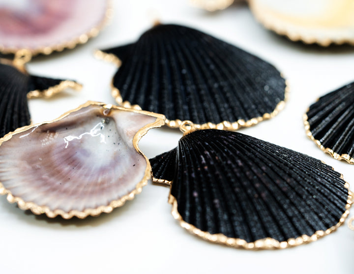 Black Spray Paint Seashell Pendants with Gold Plated Edges, sold by each, Seashell Pendants, Shell Charms, Shell Earrings, Shell Jewelry, Electroplated Shells
