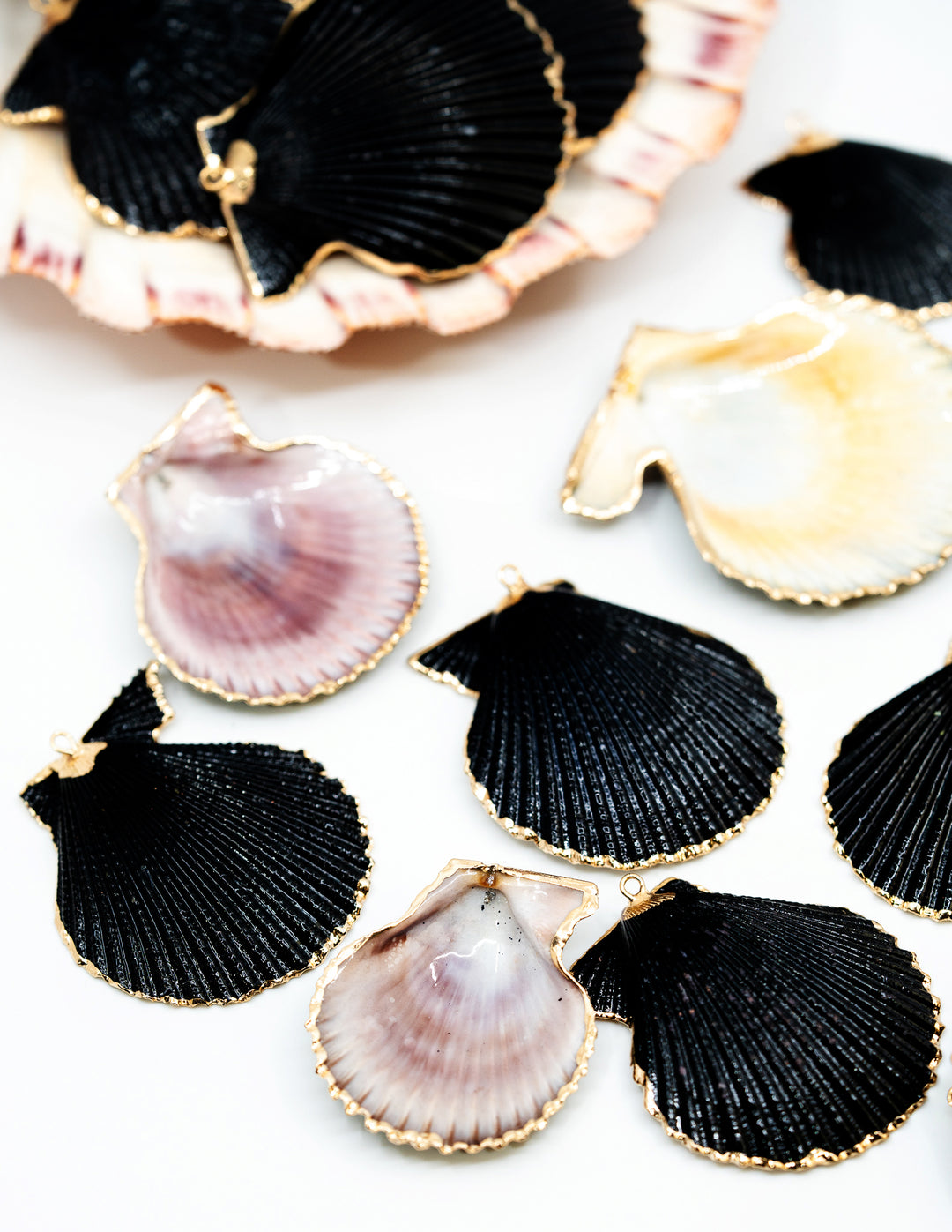 Black Spray Paint Seashell Pendants with Gold Plated Edges, sold by each, Seashell Pendants, Shell Charms, Shell Earrings, Shell Jewelry, Electroplated Shells