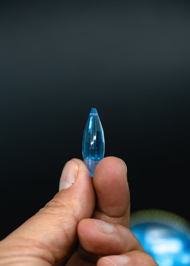 Turquoise Blue: Vintage 1980s German Resin Teardrop Beads, Perspex, Lucite Beads, 29mm, Sold by each, Teardrop Beads for Jewelry Making, Earrings, Charms for Necklaces, Vintage Beads