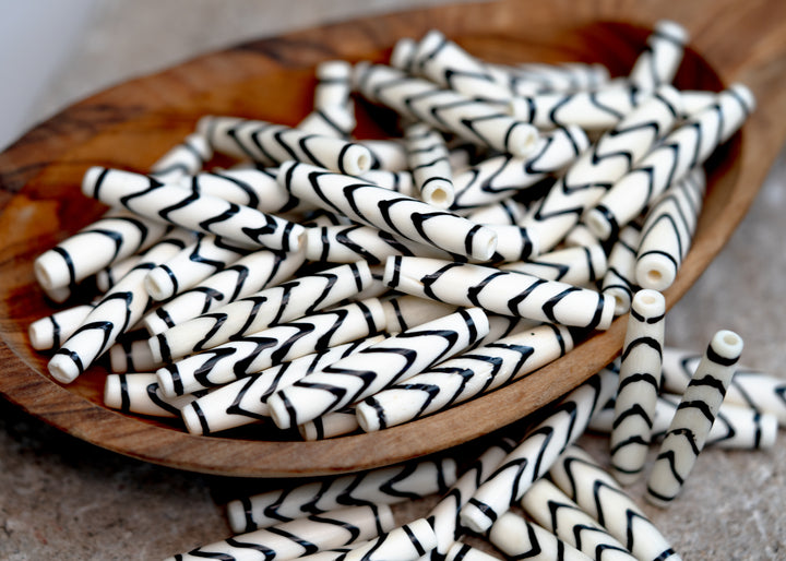 White and Black: Chevron Long Tube Bone Beads, 6x36mm, 5 Large Hole Bone Tubes / Beads for Malas, Beads for Macrame, Hairpipe Beads, DIY Jewelry