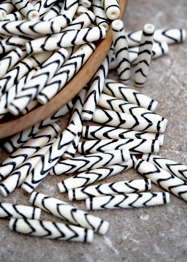 White and Black: Chevron Long Tube Bone Beads, 6x36mm, 5 Large Hole Bone Tubes / Beads for Malas, Beads for Macrame, Hairpipe Beads, DIY Jewelry