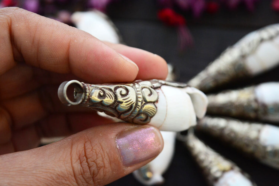 Drops in a Shell, 17x60mm, White Brass Seashell Nepali Pendant, One Pendant / Tibetan Jewelry, Yoga Jewelry, Nepal, Malas, Jewelry Supplies