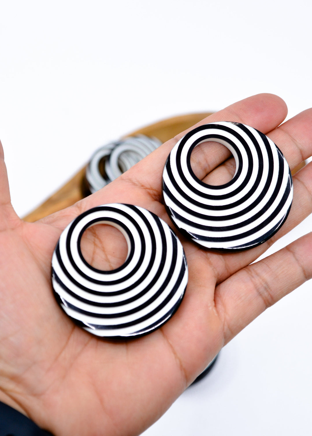 Black and White Acrylic Hoop Beads – 50mm Retro Lucite Hoops (2 Pieces)