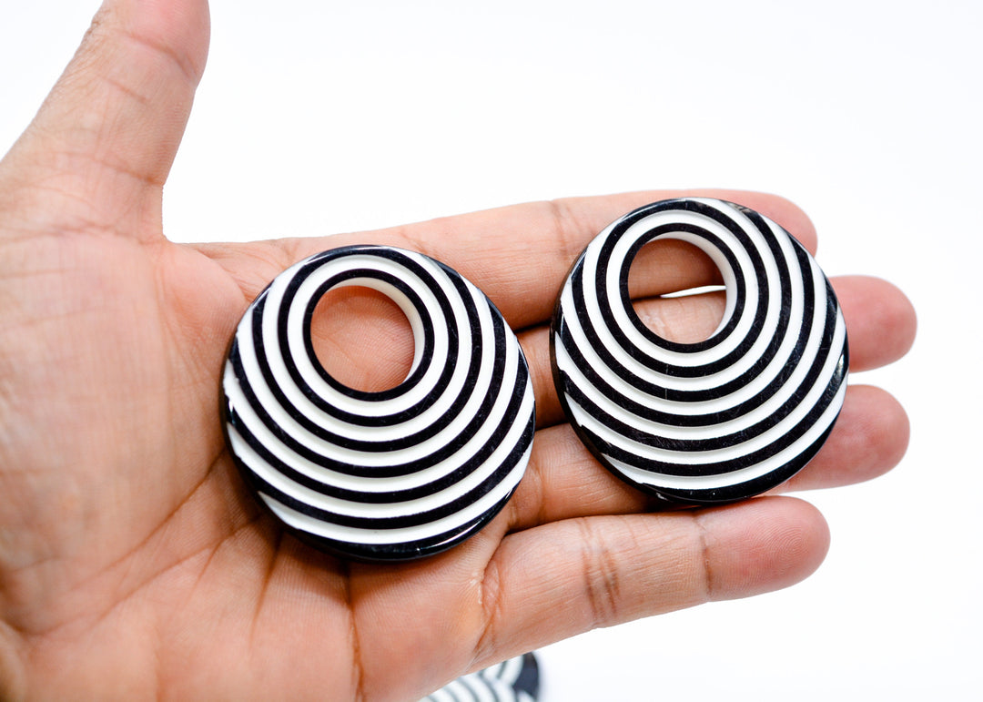 Black and White Acrylic Hoop Beads – 50mm Retro Lucite Hoops (2 Pieces)