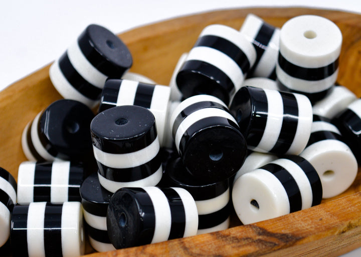 Color Block: 14x15mm Black and White Acrylic Tube Beads, 5 beads / Lucite Barrel Beads, Resin beads, DIY Beads, Jewelry Supplies