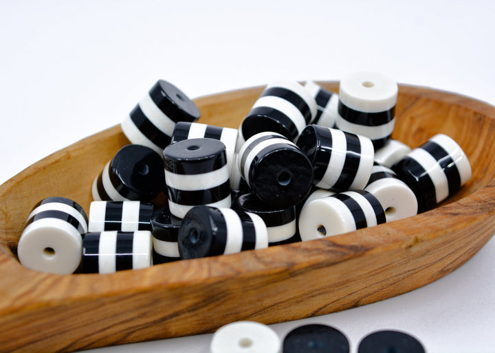 Color Block: 14x15mm Black and White Acrylic Tube Beads, 5 beads / Lucite Barrel Beads, Resin beads, DIY Beads, Jewelry Supplies