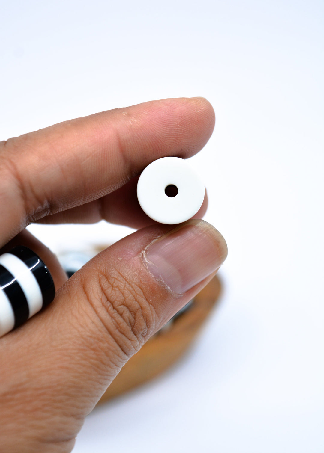Color Block: 14x15mm Black and White Acrylic Tube Beads, 5 beads / Lucite Barrel Beads, Resin beads, DIY Beads, Jewelry Supplies