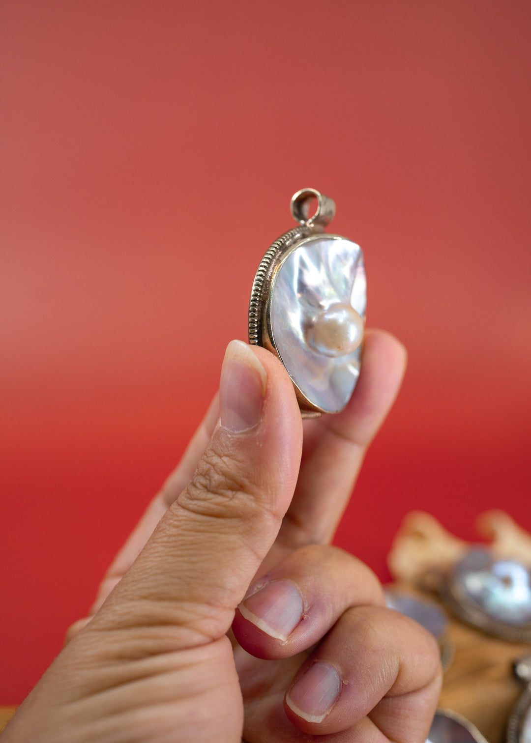 A Pearl in a Shell: Pearl and Shell Pendant, 40mm from Nepal / Ammulet, Handmade Shell Pendant, Luck Charm, Pearl Necklace, Jewelry, Gifts
