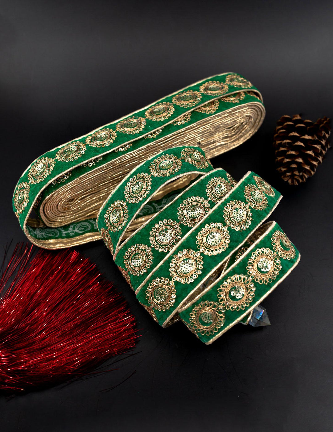 Green Velvet Saree Border Indian Lace with Golden Sparkly Sequins By The Yard | Indian Trim for Wedding Decorations, Sari Silk for Sewing