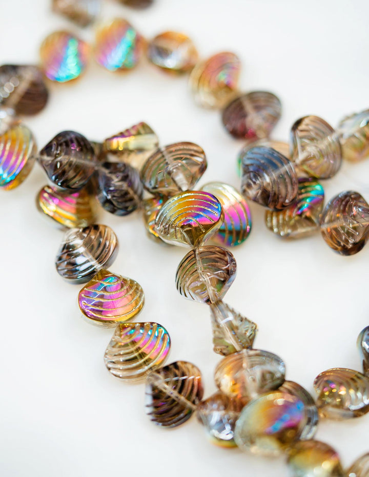 Aurora Borealis Electroplated Glass Clam Shell Beads, 10 beads, Electroplated Seashell Beads for Jewelry Making, Sea Shell, Nautilus Beads