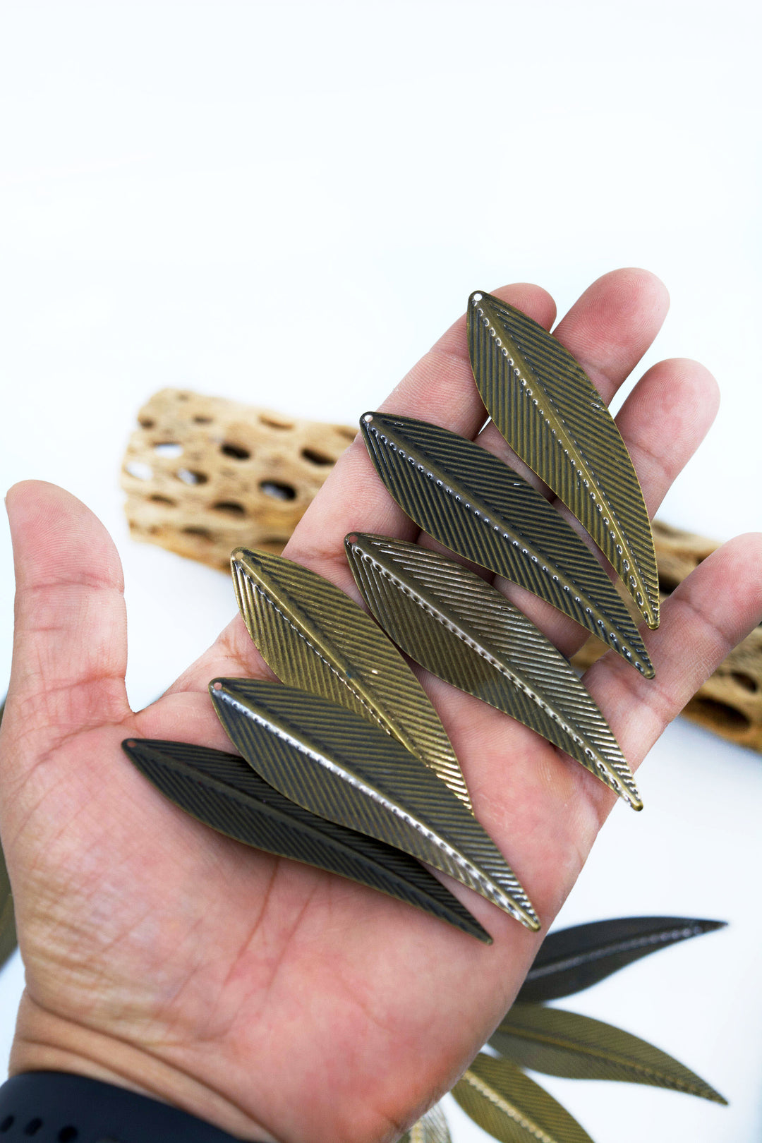 Antique Brass Long Leaf Pendants, 19.5X73mm, 10 pcs 