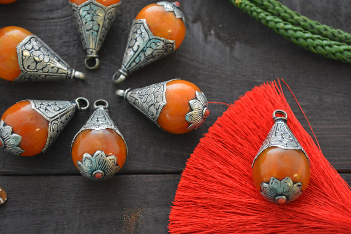Caramel Amber Nepali Tear Drop Pendant, 20x41mm, 1 piece 