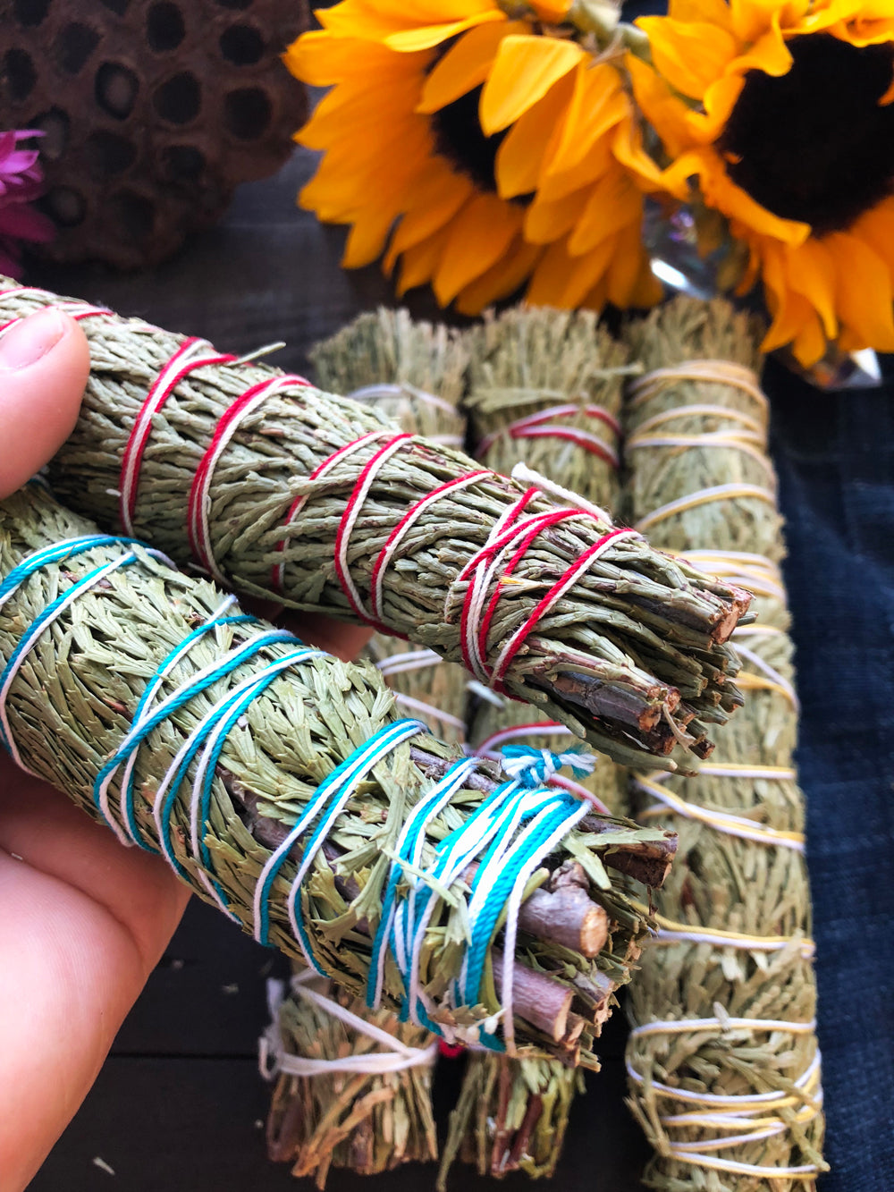 Organic Natural Cedar Bundle, 7-8" large bundles, 1 stick / Protection, Smudge, Natural Incense, Smudging, Altar Tools, Space Clearing, Yoga, Dried Herbs, Housewarming Gift