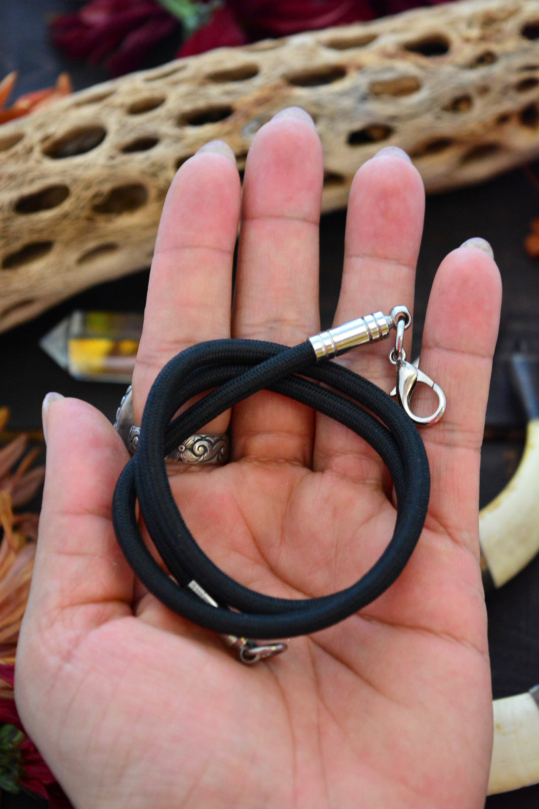 Boar Tusk Curved Pendant with Center Charm Connector, 4" x 1 pc / Jewelry Making Supplies