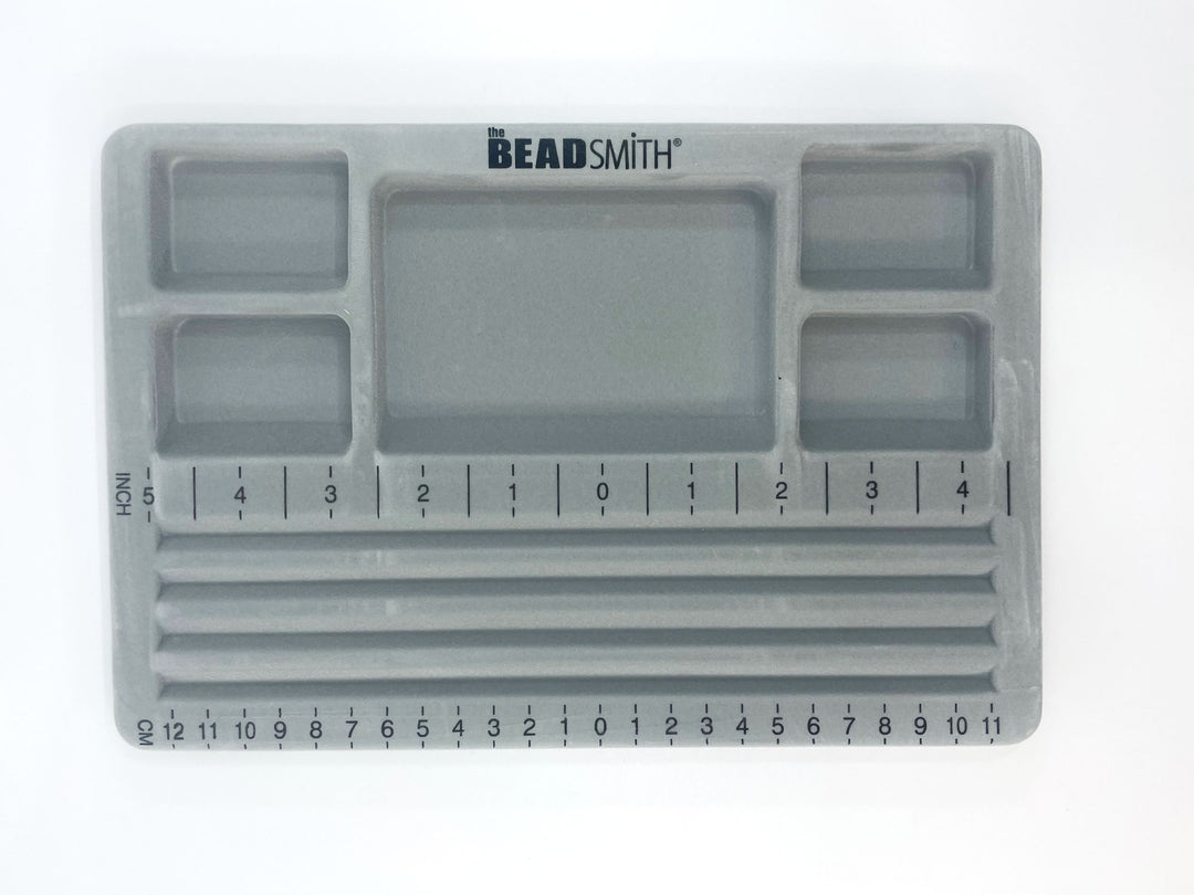 The BeadSmith Mini Travel Bead Design Beading Board, Gray Flock with Lid, 7.75 x 11.25 Inches