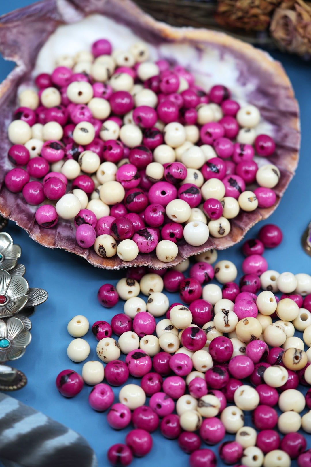 Beautiful Acai Beads mix in Pink and White